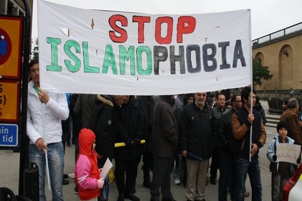 Aussie Muslims demonised - Islamic council