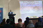 شرح مكانة النسخ القرآنیة القديمة في مؤتمر إسطنبول