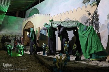 "Qəriblik hədisi" adlı mərasim Qum şəhərində keçirilib