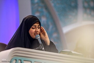 İranın 47-ci milli Quran müsabiqəsinin qadınlar bölməsi