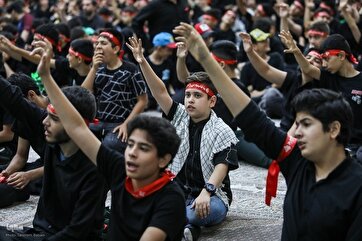 İranda "Əhla minəl-əsəl" əzadarlıq mərasimi