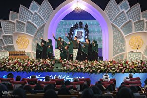 In Bildern: Abschlusszeremonie des 47. Koranwettbewerbs im Iran für Frauen