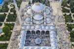 Muslime in der Türkei, Aserbaidschan und Deutschland waren zu Eid al-Adha anwensend