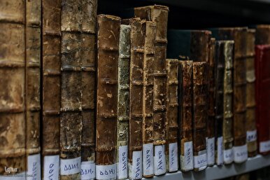 Scholar Explores Ascriptions to Shia Imams as a Source of Religious Authority