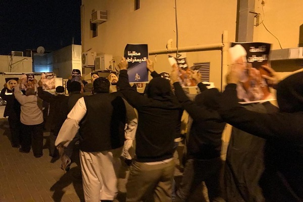 تظاهرات گسترده بحرینی‌ها، در نهمین سالگرد قیام مردمی+ عکس