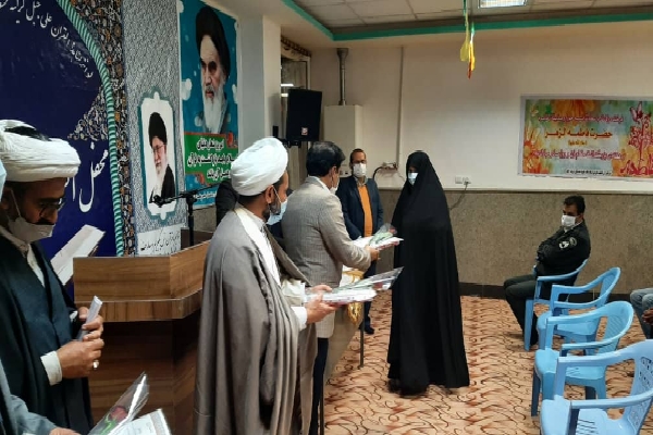 تجلیل از مربیان قرآنی شریف&zwnj;آباد