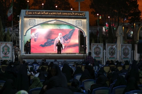 برگزاری ویژه‌برنامه کاروان روایت حبیب در گلزار شهدای کرمان