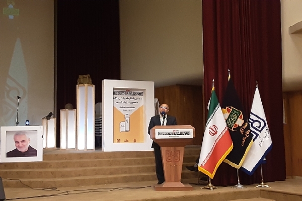 حسین اکبری‌فرد رئیس دانشگاه شهید باهنر کرمان