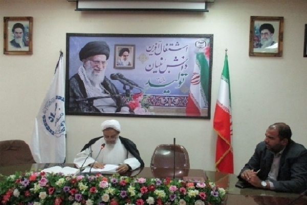 حجت‌الاسلام حسن عامری رابط نهاد رهبری در دانشگاه‌ علمی‌کاربردی کرمان