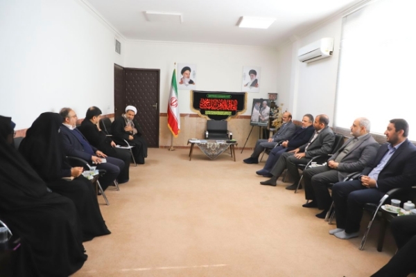 دیدار نماینده ولی‌فقیه در کرمان با رئیس جهاددانشگاهی کشور