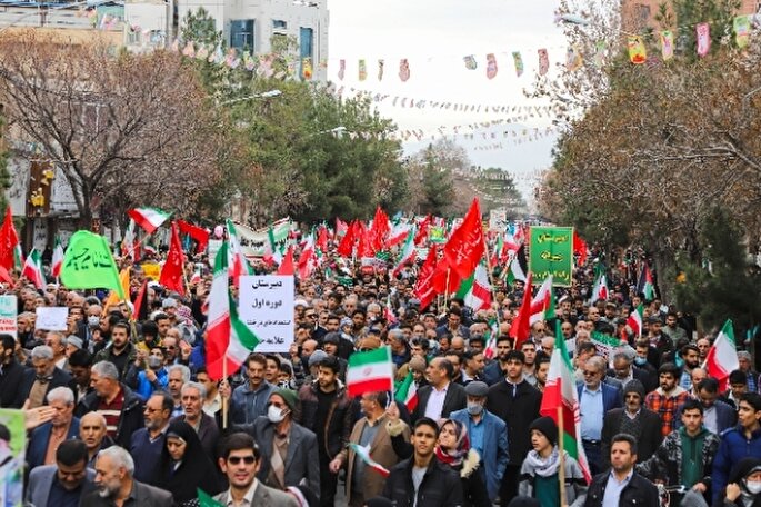 عکس | راهپیمایی ۲۲ بهمن در کرمان و زنگی‌آباد