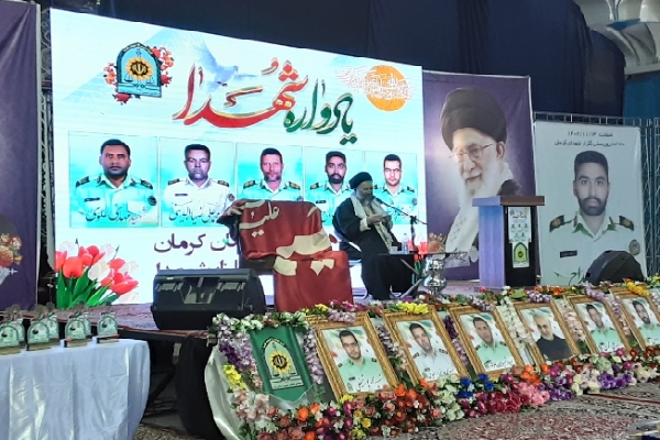 حجت‌الاسلام والمسلمین سیدعلیرضا ادیانی رئیس سازمان عقیدتی سیاسی فراجا