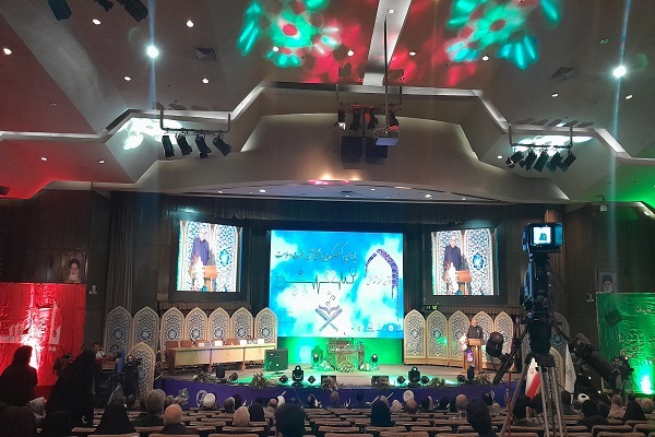 آغاز سه روز کاوش در حوزه «قرآن، عترت و سلامت»