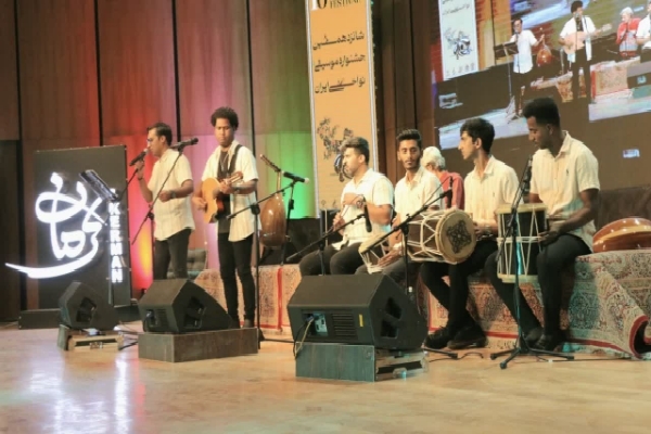 شانزدهمین جشنواره موسیقی نواحی در کرمان