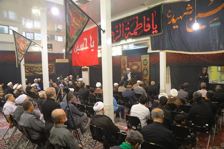 اقامه عزاداری امام حسین(ع) در دفتر آیت‌الله فاضل لنکرانی