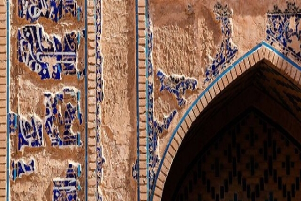 مدرسه اسفندقه جیرفت