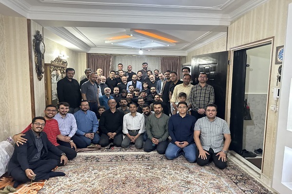 هفتمین سالروز ازدواج با برگزاری محفل قرآنی + عکس و تلاوت