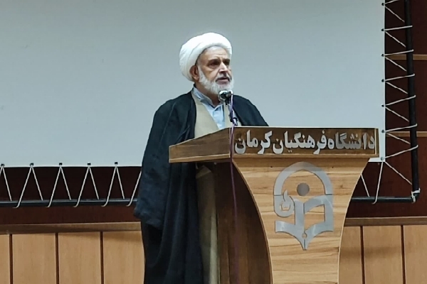 حجت‌الاسلام مهدی‌عربپور مدیر ستاد اقامه نماز کرمان