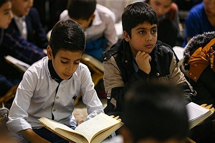 محفل دانش‌آموزی انس با قرآن در آذربایجان‌شرقی برگزار می‌شود