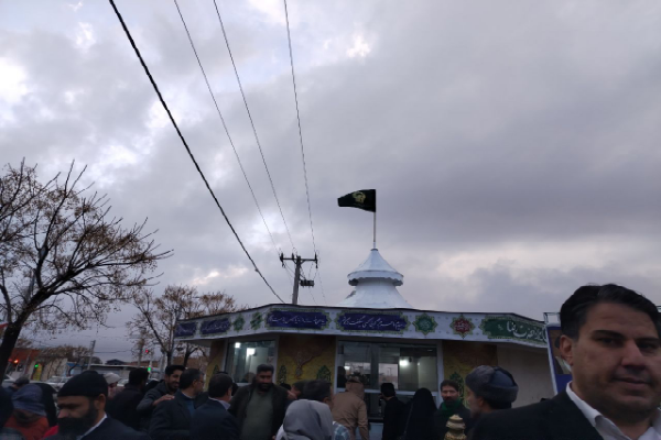 برپایی اولین چایخانه امام رضا(ع) در کرمان + عکس