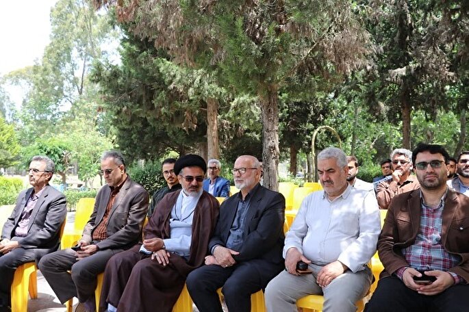 آیین گرامیداشت شهدای خدمت در دانشگاه مازندران برگزار شد + عکس