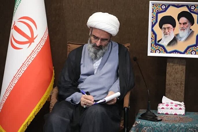 قدردانی نماینده ولی فقیه در سمنان از مشارکت مردم در انتخابات