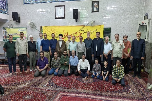 برپایی ششمین محفل قرآنی کانون‌های خدمت رضوی منطقه ۱۰ + عکس