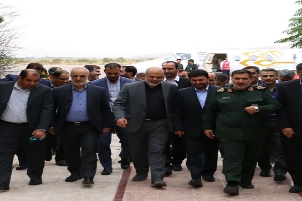 وزیر کشور وارد کرمان شد