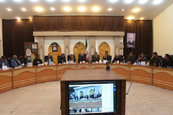 دشمن را به درستی بشناسیم