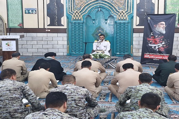 برگزاری محفل قرآنی در نیروی دریایی ارتش + عکس