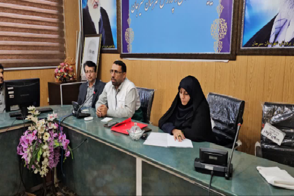 نشست هم اندیشی کانون قرآنی خادمیاران رضوی در سیرجان