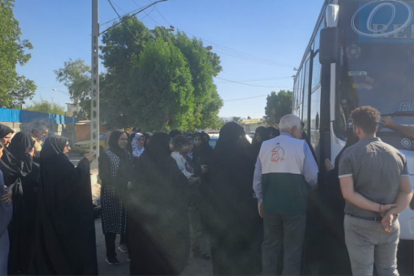 اعزام ۴۲ زائر اولی از کهنوج و قلعه گنج به مشهد مقدس