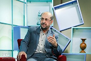 تشبیه مؤمنان مقاوم به درخت تنومند