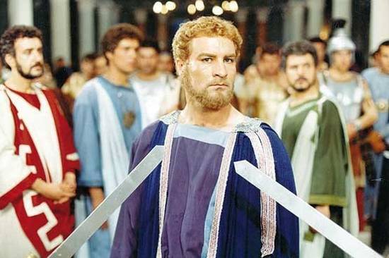 «مریم مقدس» و «مردان آنجلس» مهمان شبکه نمایش می‌شوند