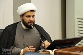 اعتکاف فرصتی برای بازنگری در سبک زندگی است