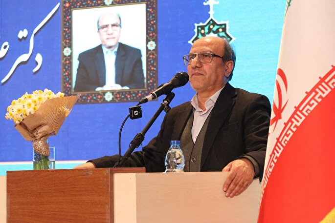 تحقق انتظارات از دانشگاه‌ها بدون حمایت‌های بیرونی ممکن نیست