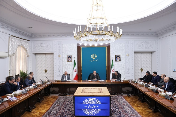 رویکرد دولت سهیم کردن تولیدکنندگان در تصمیم‌گیری‌هاست