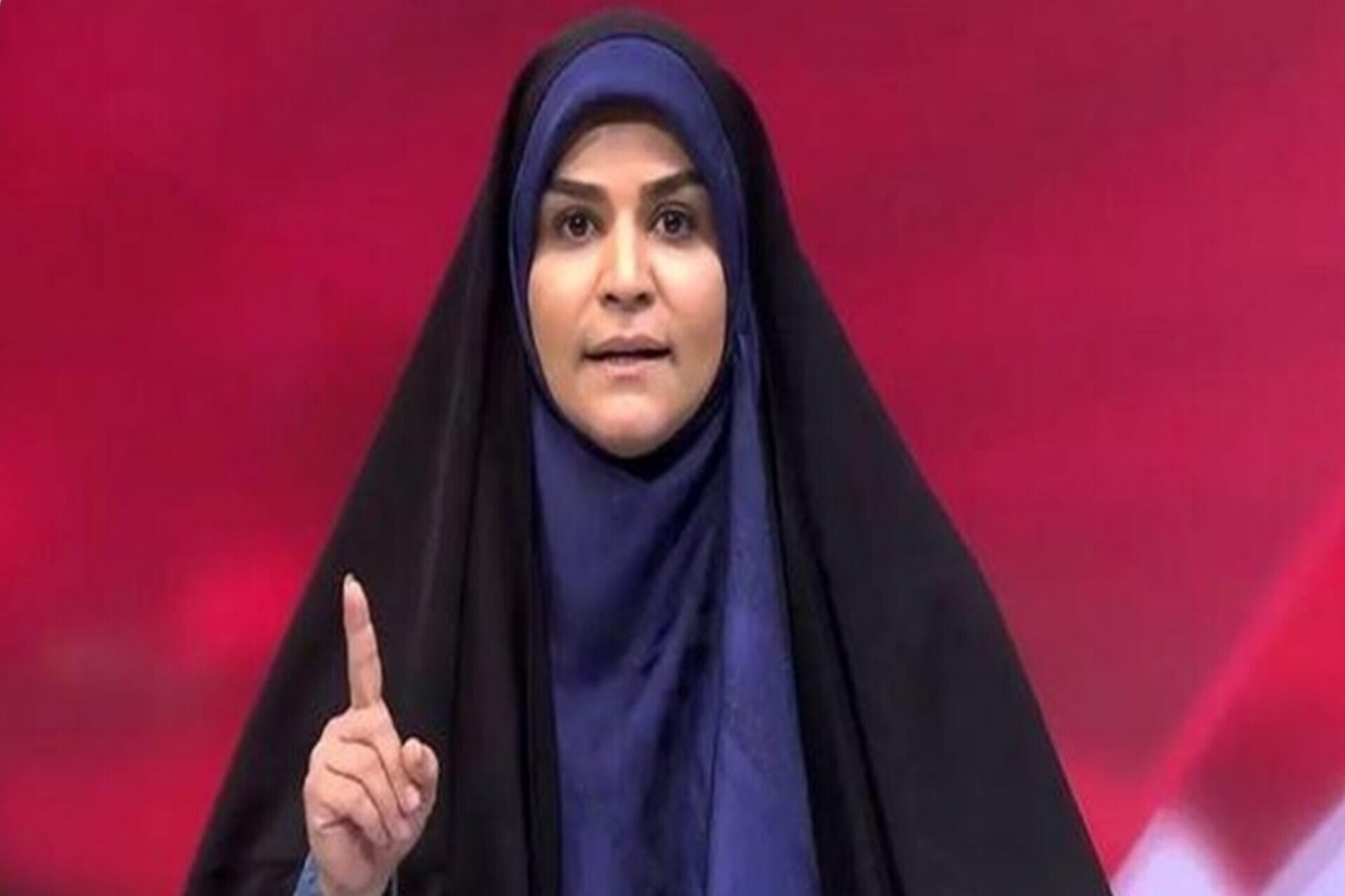 صدایی از دل آتش؛ روایت شجاعانه‌ یک زن ایرانی در میانه‌ جنگ