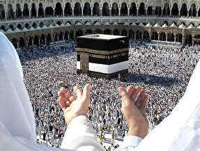 اولین کاروان حاجیان زنجانی وارد کشور شد