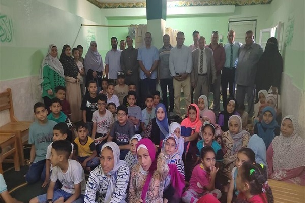 تکریم حافظان قرآن از سوی مدیر مسیحی در مصر