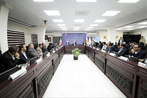 دولت چهاردهم به دنبال برخورد دستوری با مرکز آمار نیست