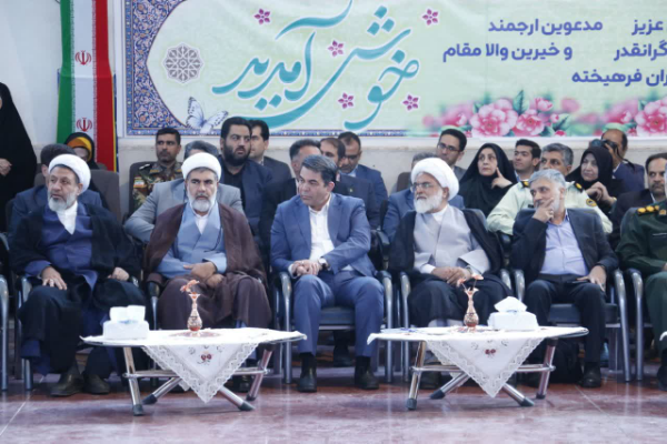 مسئولان کرمانی در آغاز سال تحصیلی