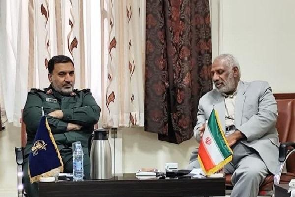 دیدار مسئول مداحان کرمان با فرمانده سپاه ثارالله استان کرمان