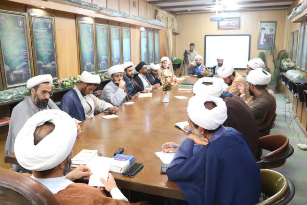 دوره توانمندسازی روحانیون 