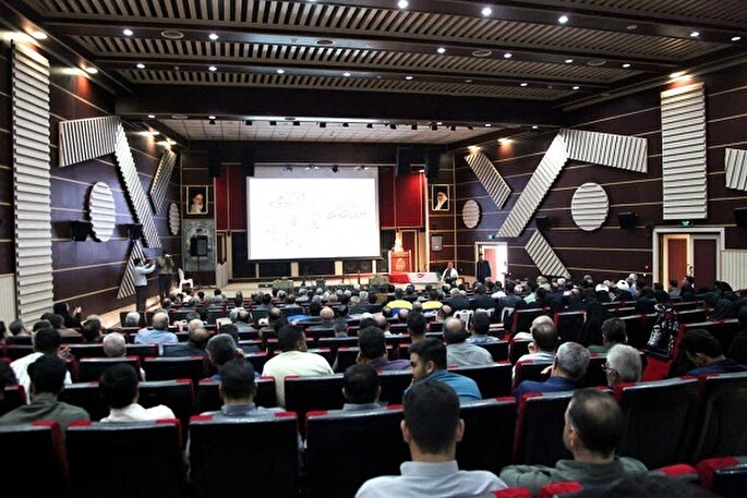 عکس | کنگره گرامیداشت چهارم مهرماه سالروز مقاومت گیلانغرب