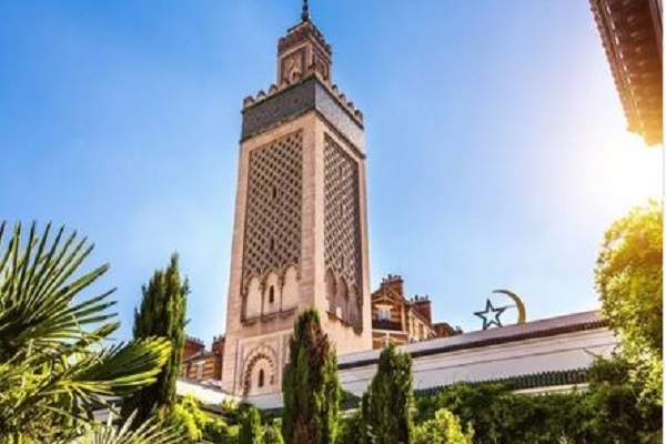 مسجد بزرگ پاریس انتشار گزارشی علیه مسلمانان را محکوم کرد