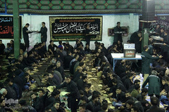 آبگوشت متنجنه غذای نذری در کرمان