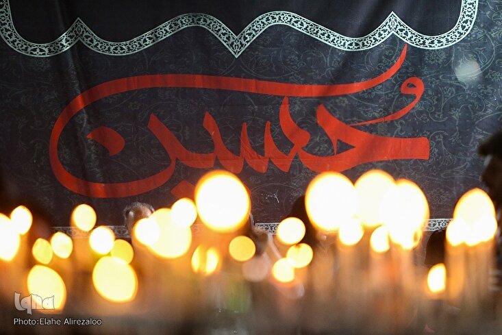 Rakyat Iran Gelar Malam Ghariban pada Malam Asyura