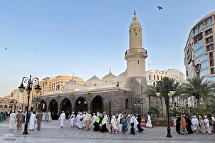 Masjid Al-Ghamamah: Masjid Berawan dan Hujan