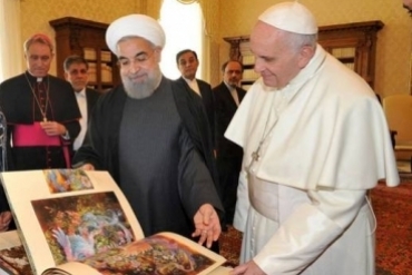 I regali di Rohani al Papa